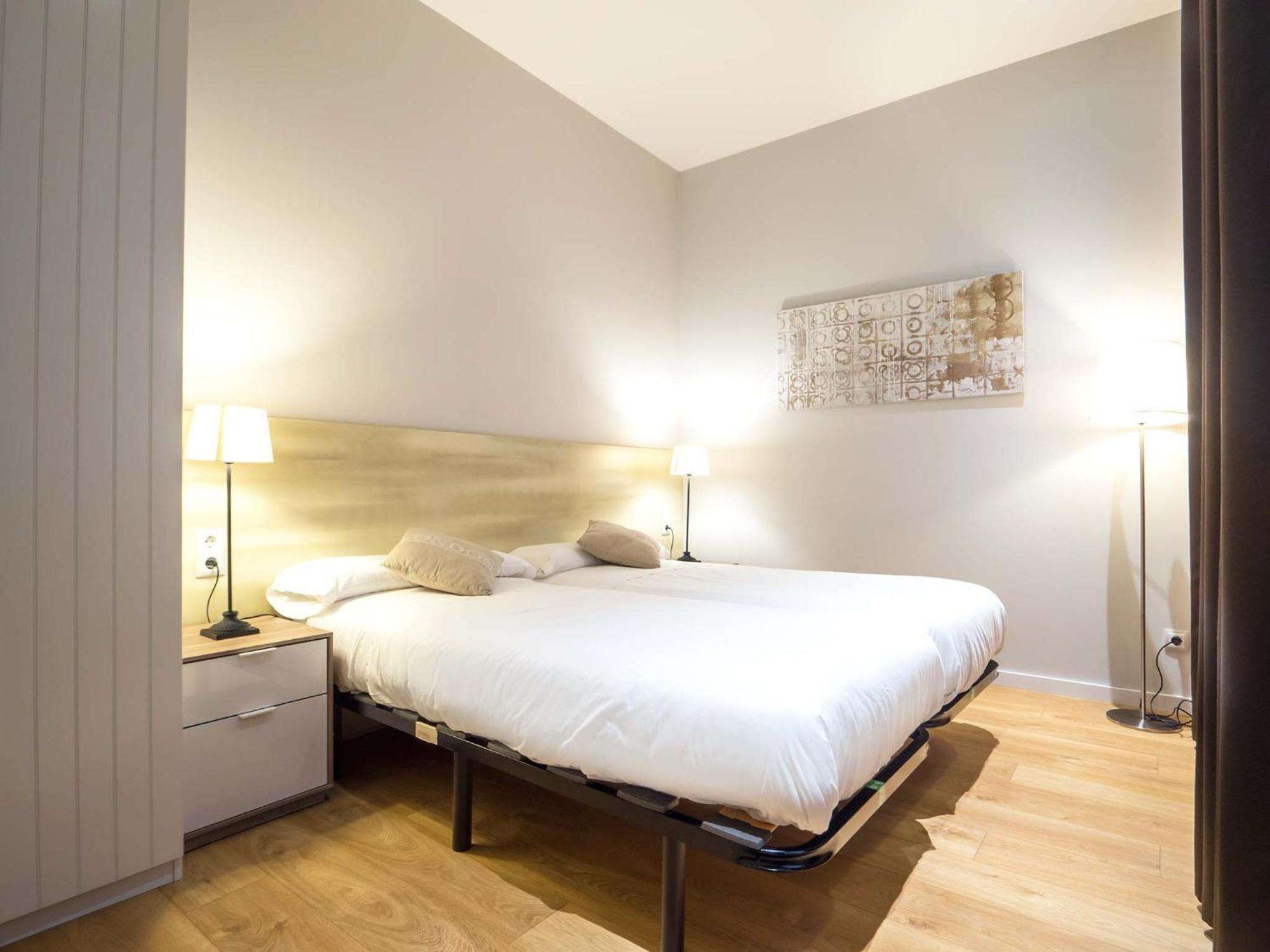 Rent Top Apartments Rambla Catalunya Barcelona Exterior photo
